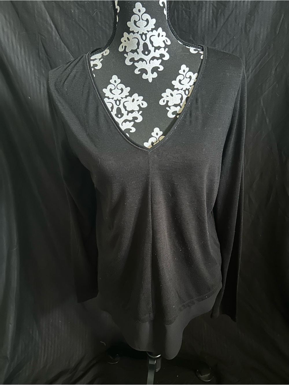 White House Black Market Black V-Neck Long Sleeve Top